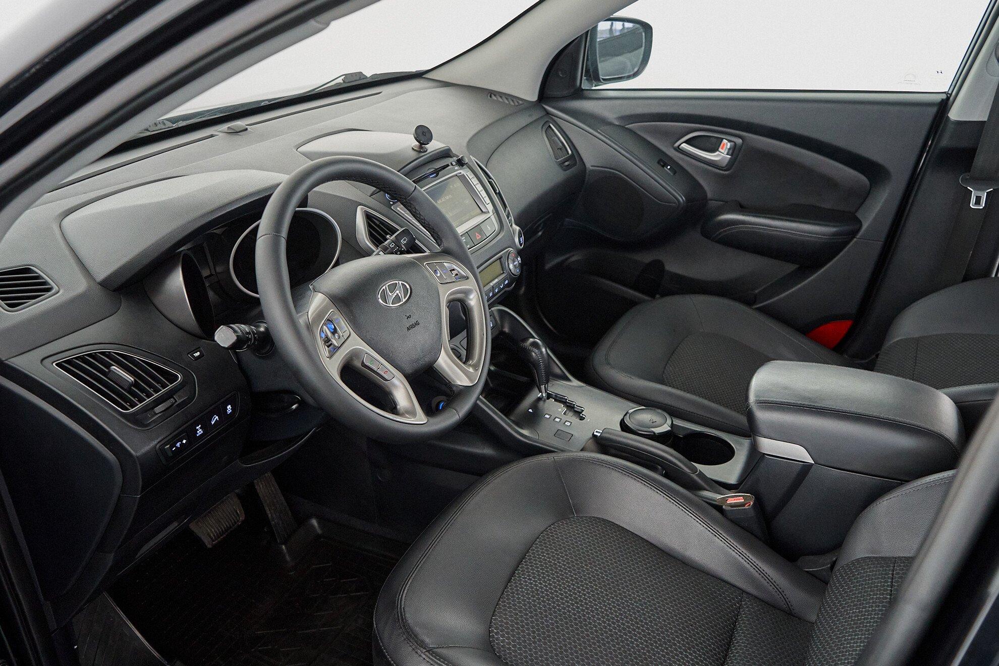 Hyundai ix35 2010, черный