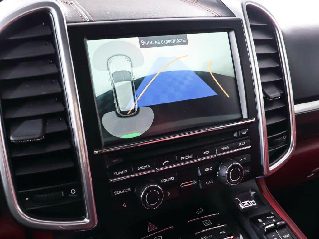 Porsche Cayenne 2018, черный