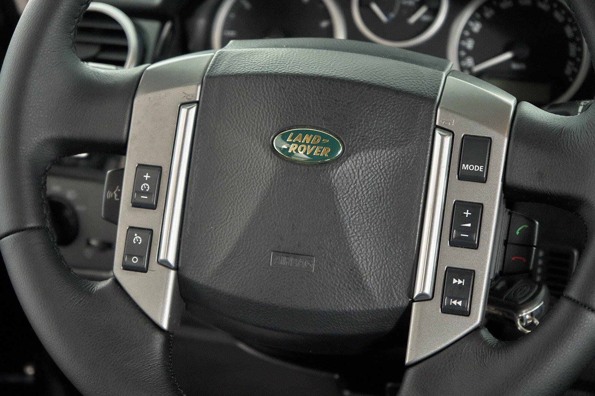 Land Rover Discovery 2008, черный