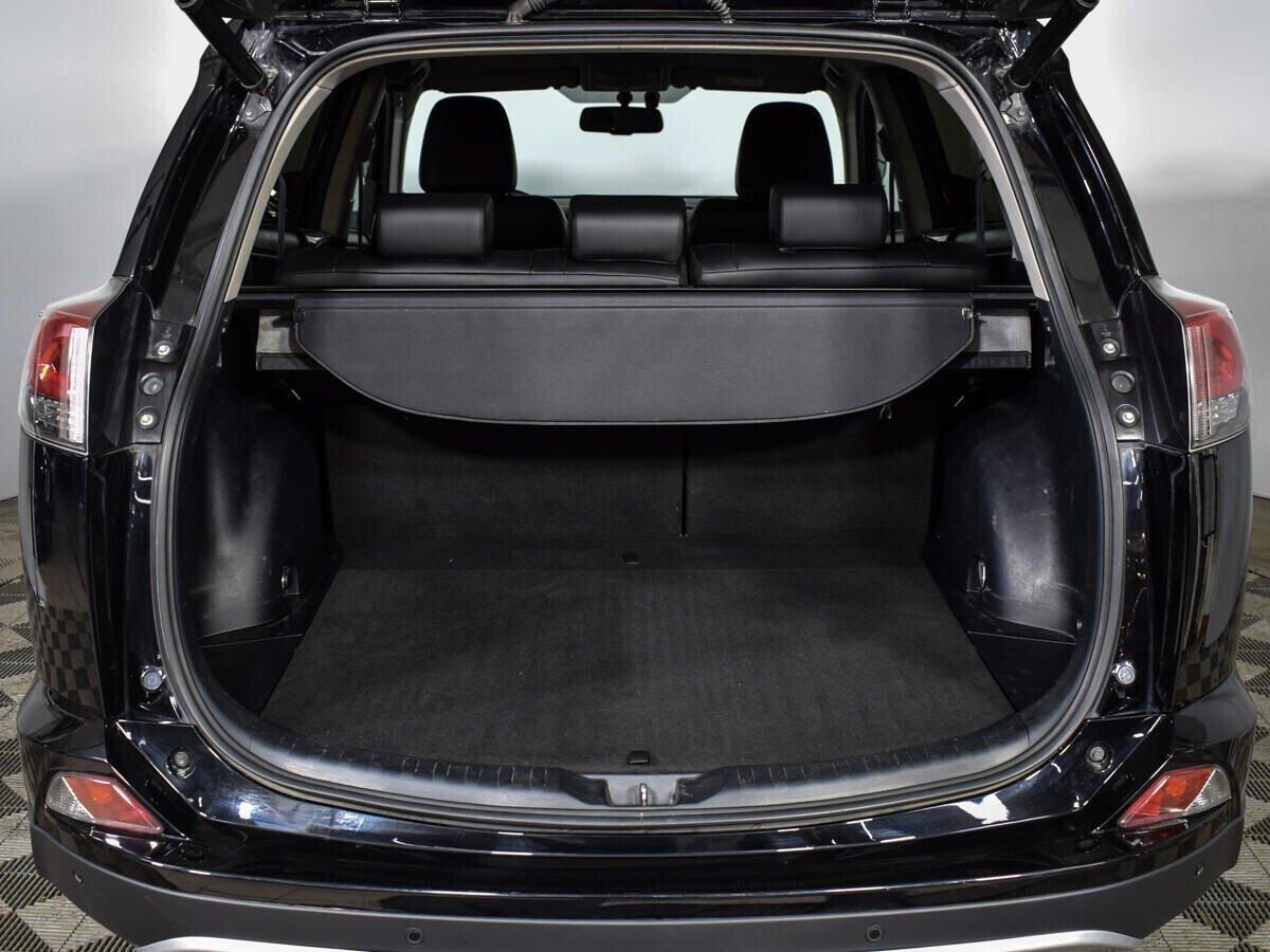 Toyota RAV4 2019, черный