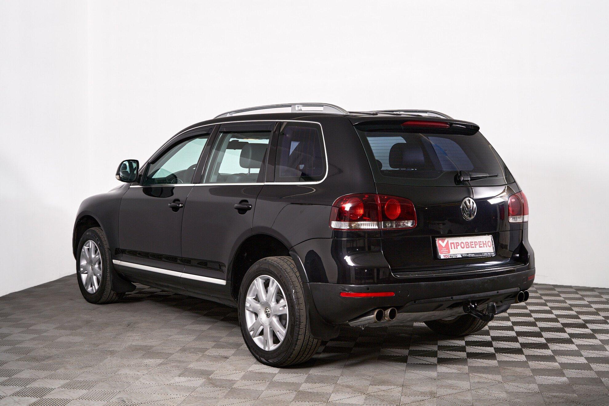 Volkswagen Touareg 2008, черный