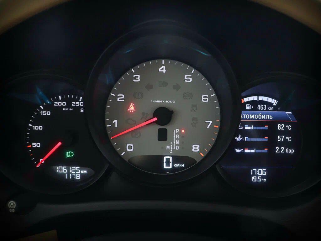 Porsche Macan 2016, белый