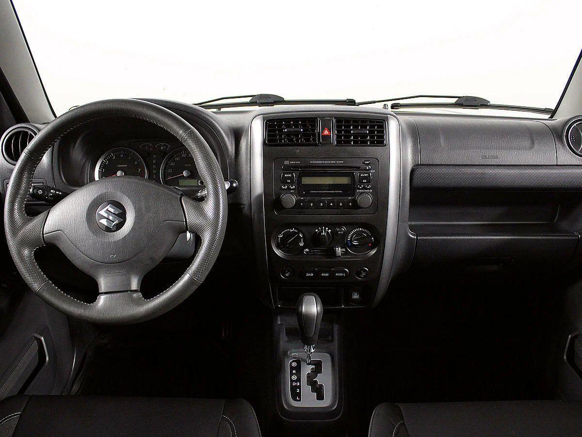 Suzuki Jimny 2011, серый