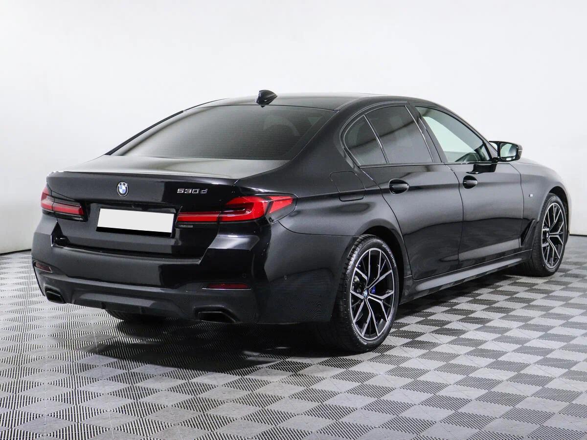 BMW 5 серии 2021, черный