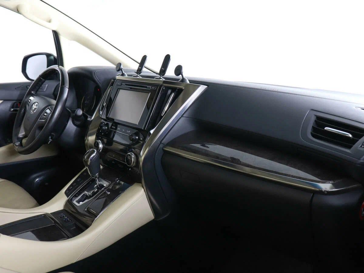 Toyota Alphard 2020, черный
