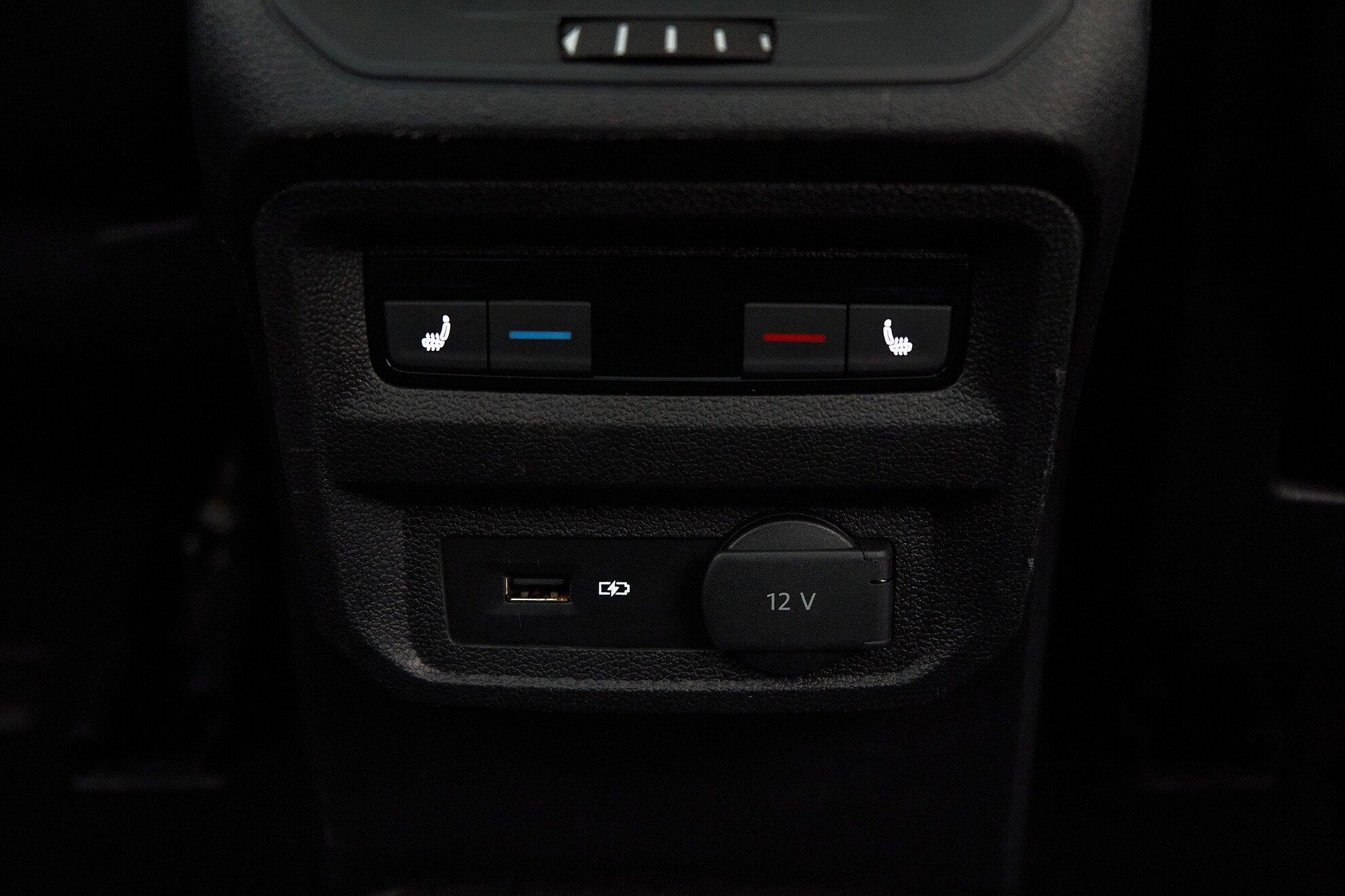 Volkswagen Tiguan 2018, белый