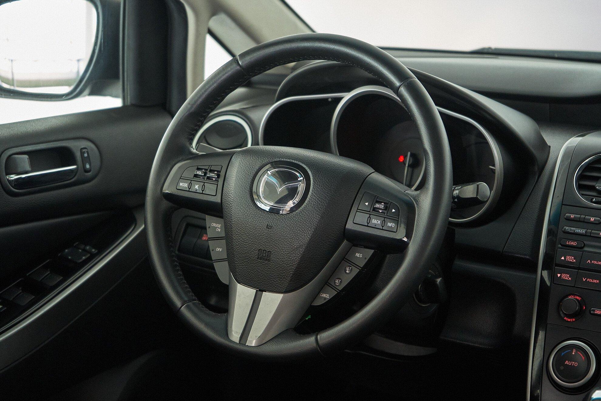 Mazda CX-7 2011, черный