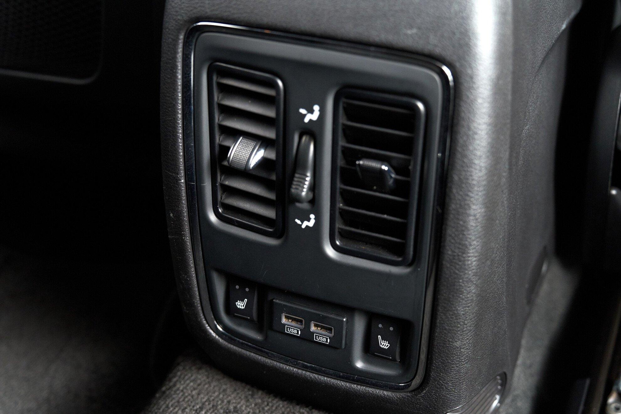 Jeep Grand Cherokee 2013, серый