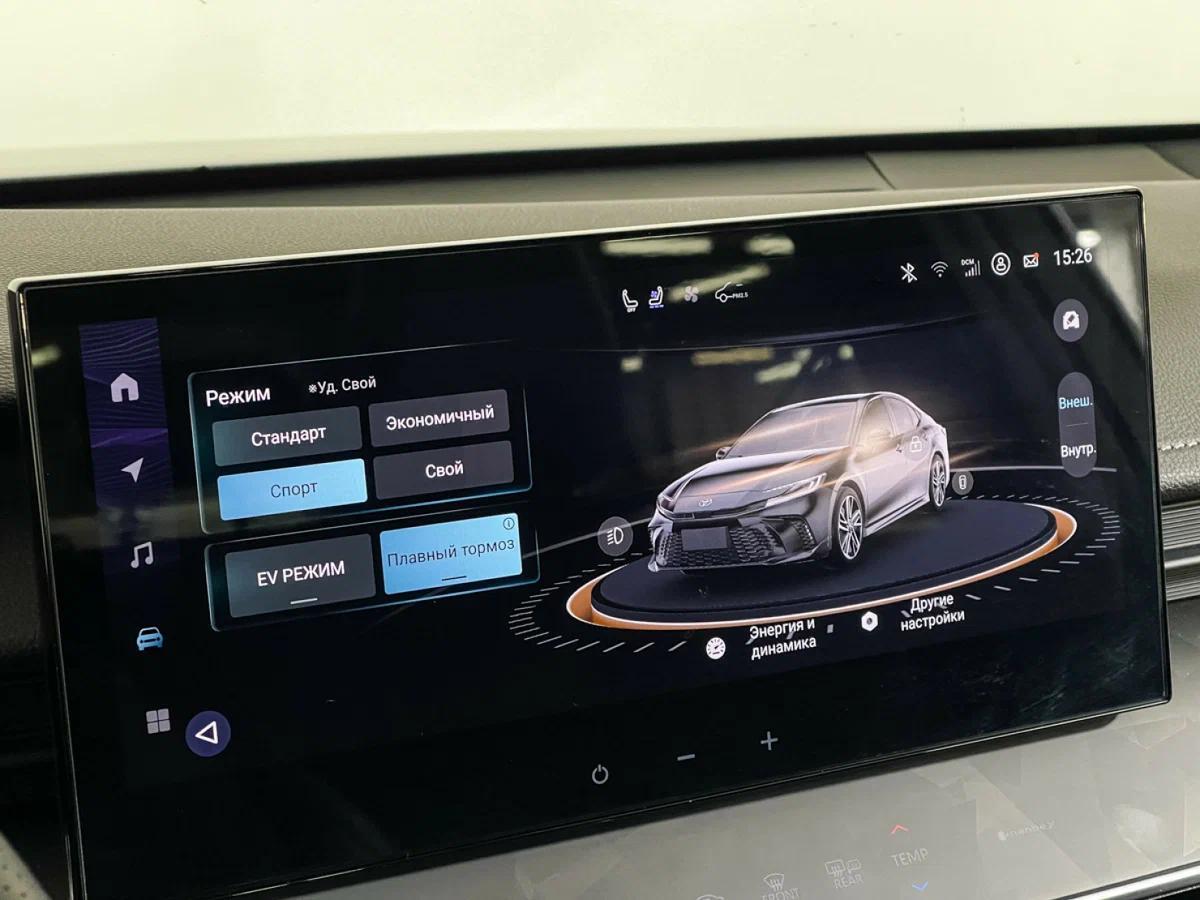 Toyota Camry 2024, черный