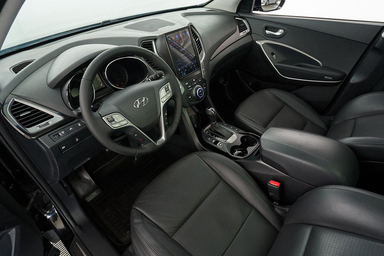 Hyundai Santa Fe 2014, черный