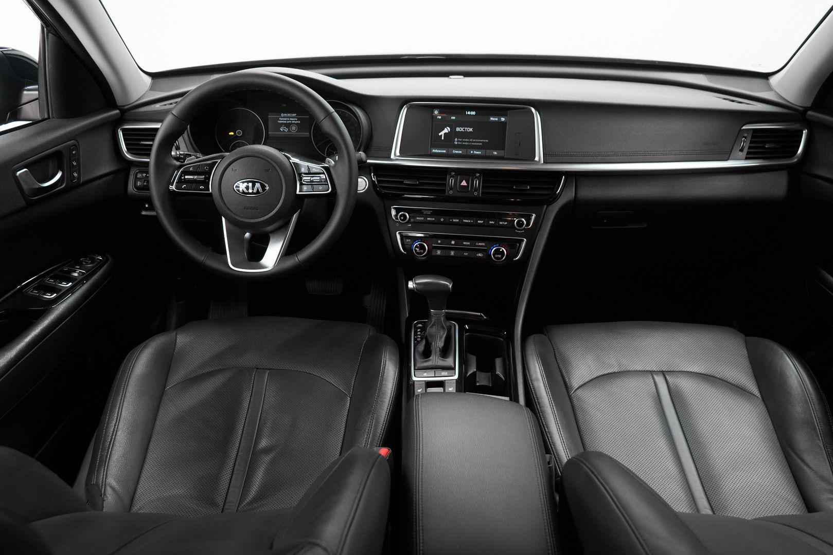 Kia Optima 2018, черный