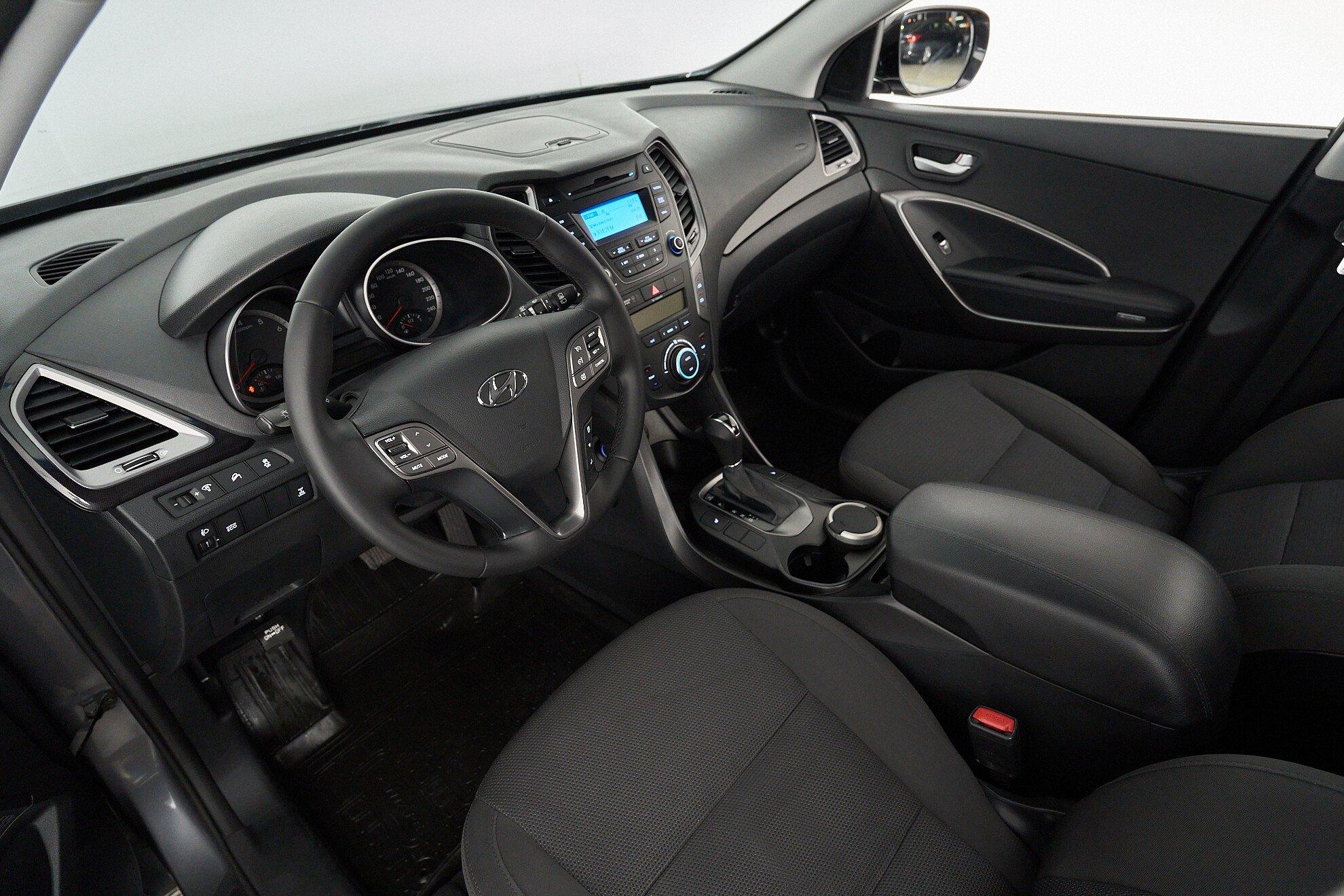 Hyundai Santa Fe 2014, серый