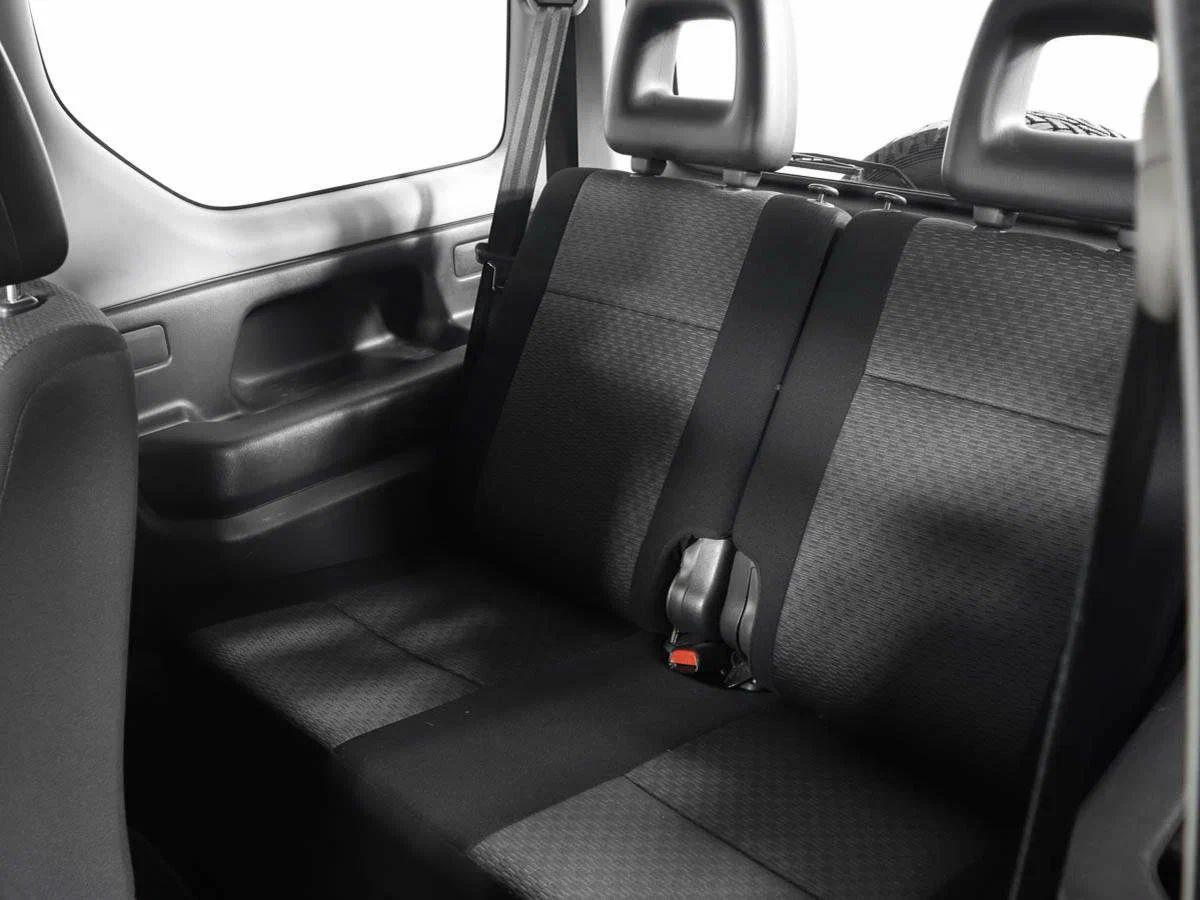 Suzuki Jimny 2010, черный