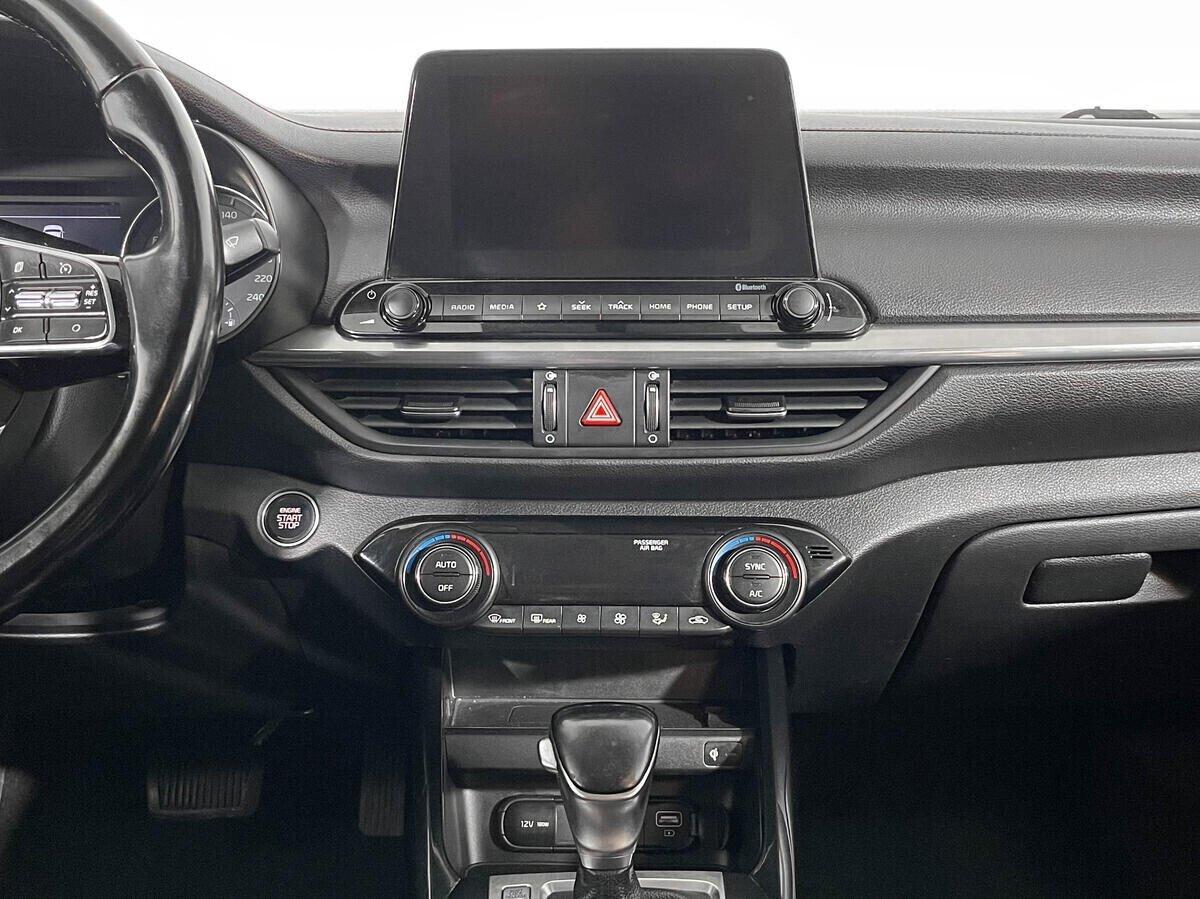 Kia Cerato 2018, серебряный