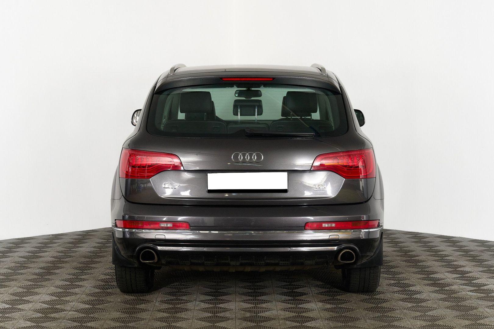 Audi Q7 2014, черный