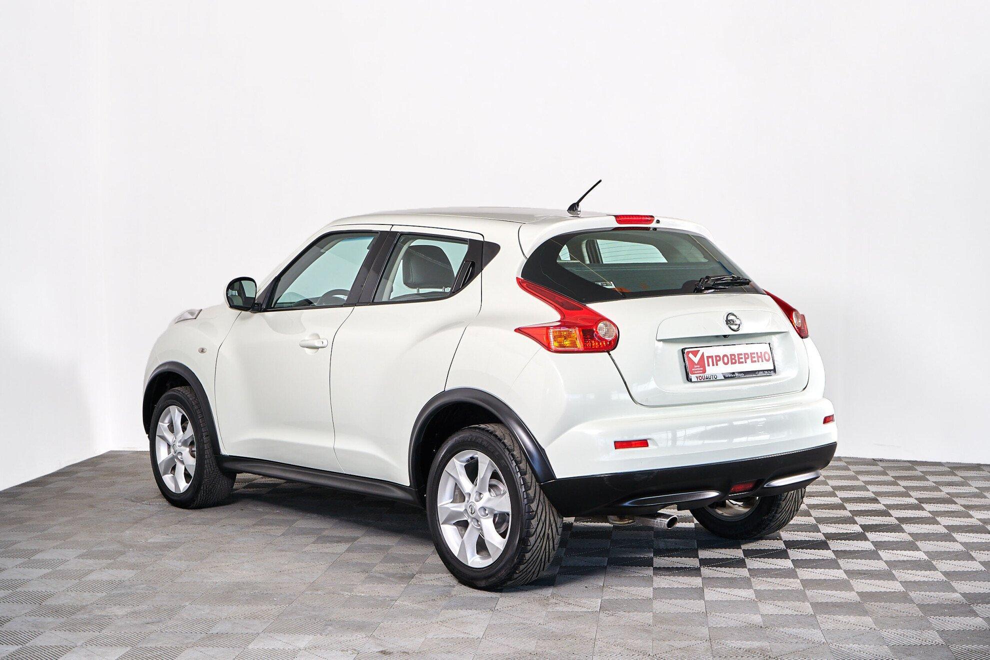 Nissan Juke 2014, белый