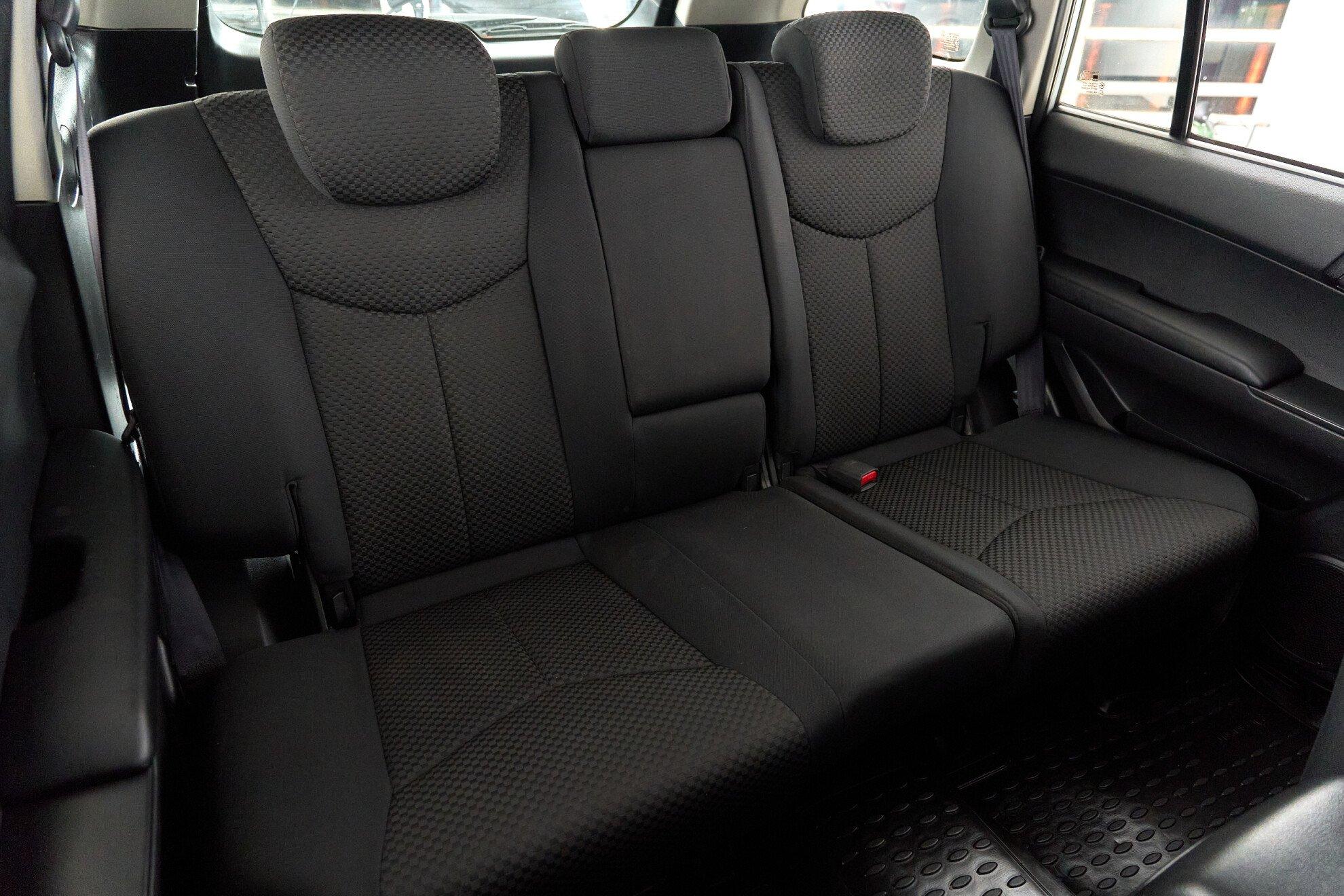 SsangYong Kyron 2014, серебряный
