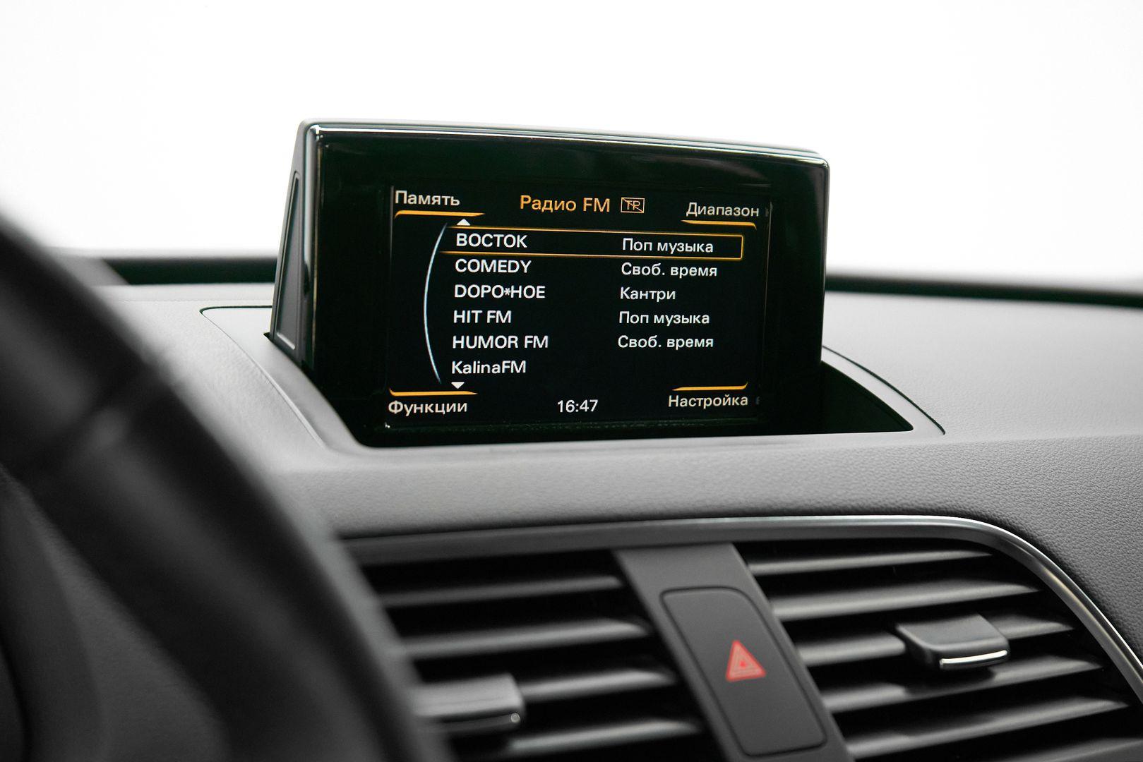 Audi Q3 2013, белый