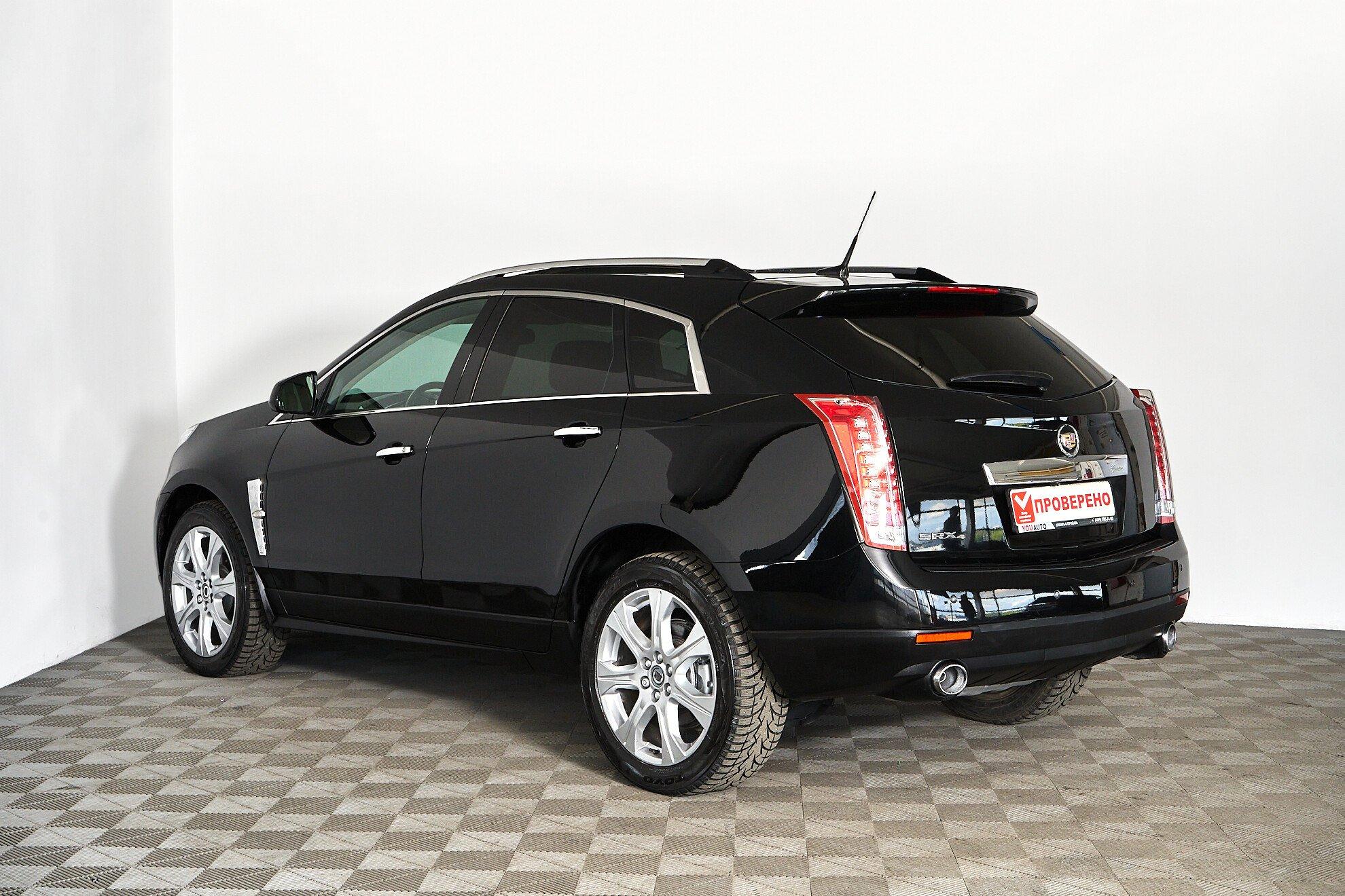 Cadillac SRX 2010, черный