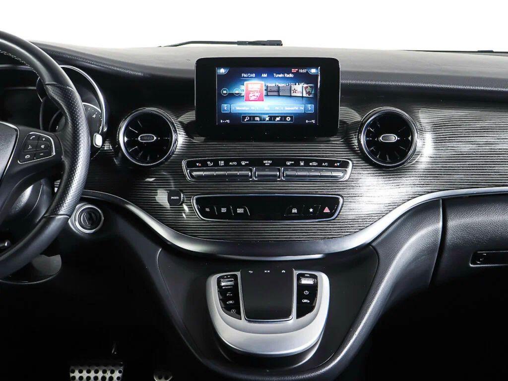 Mercedes-Benz V-Класс 2019, черный