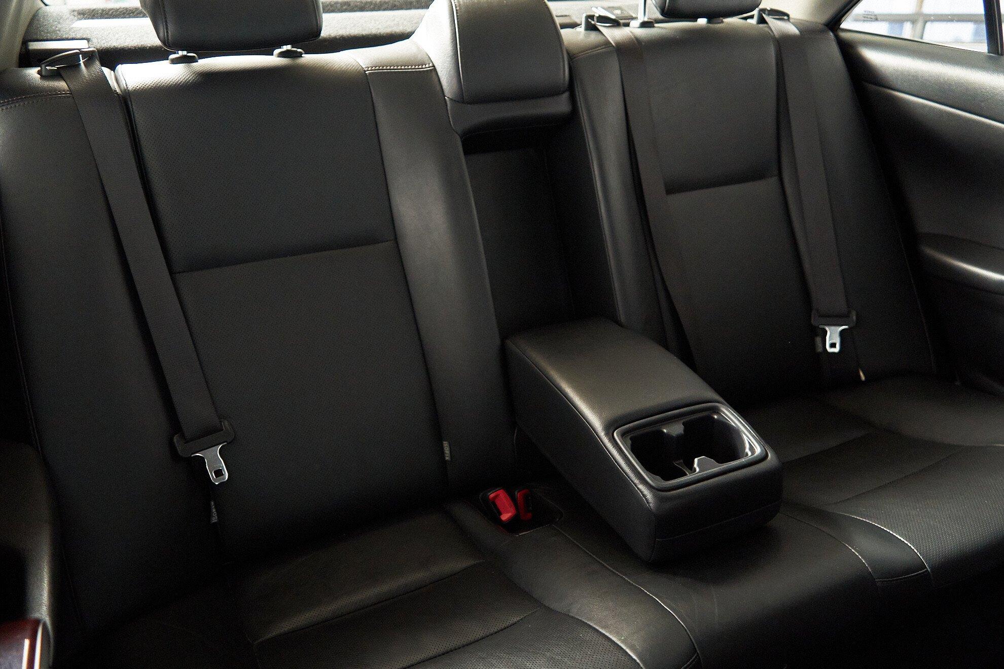 Toyota Camry 2014, черный