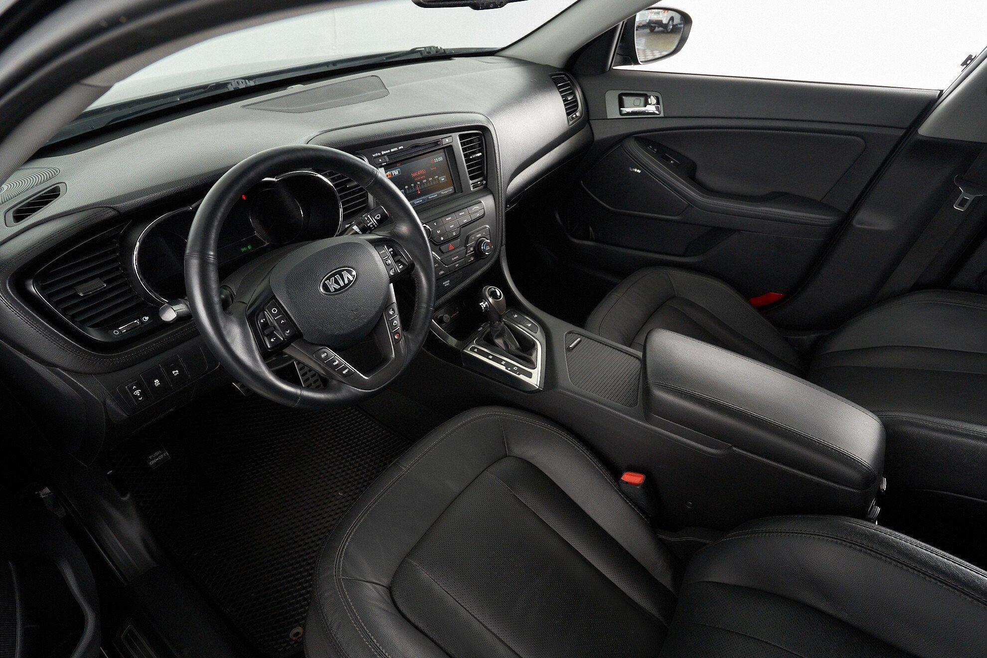 Kia Optima 2013, черный
