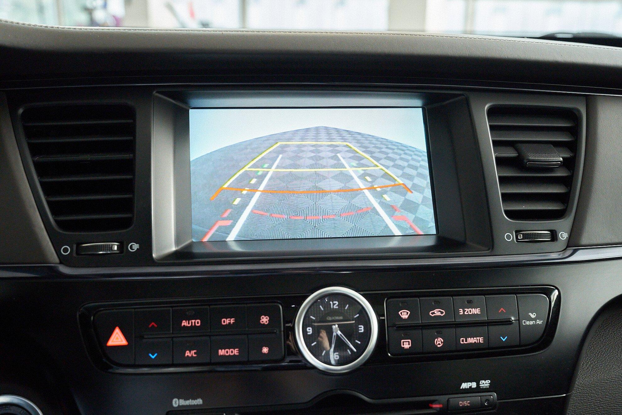 Kia Quoris 2013, коричневый