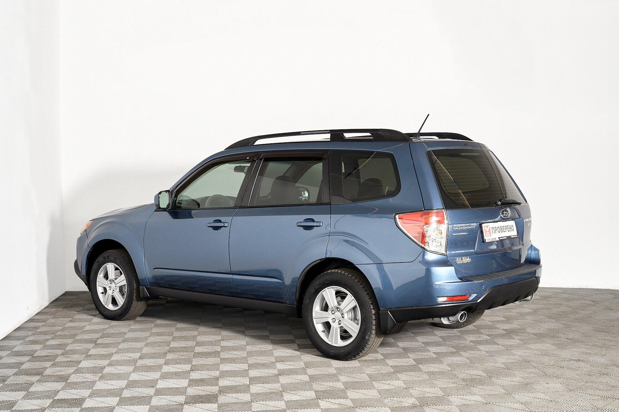Subaru Forester 2010, голубой