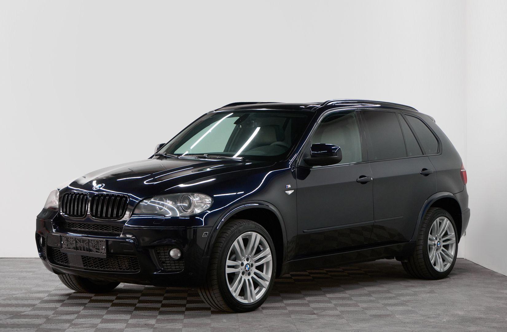 BMW X5 2010, черный