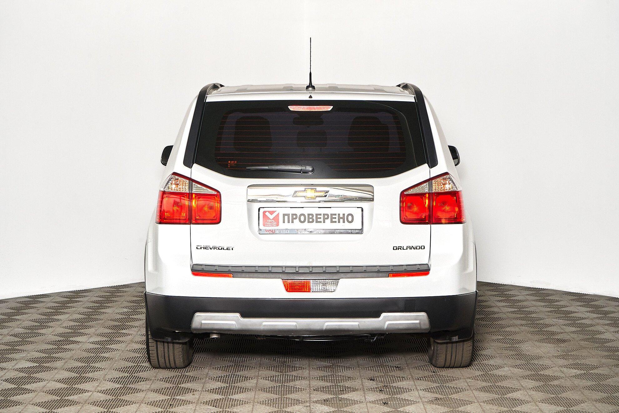 Chevrolet Orlando 2013, белый