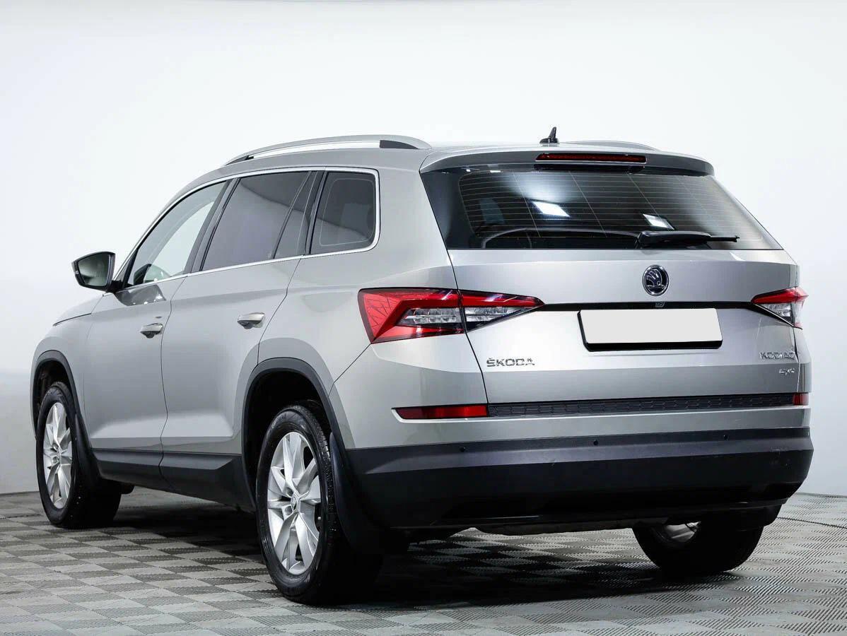 Skoda Kodiaq 2021, бежевый