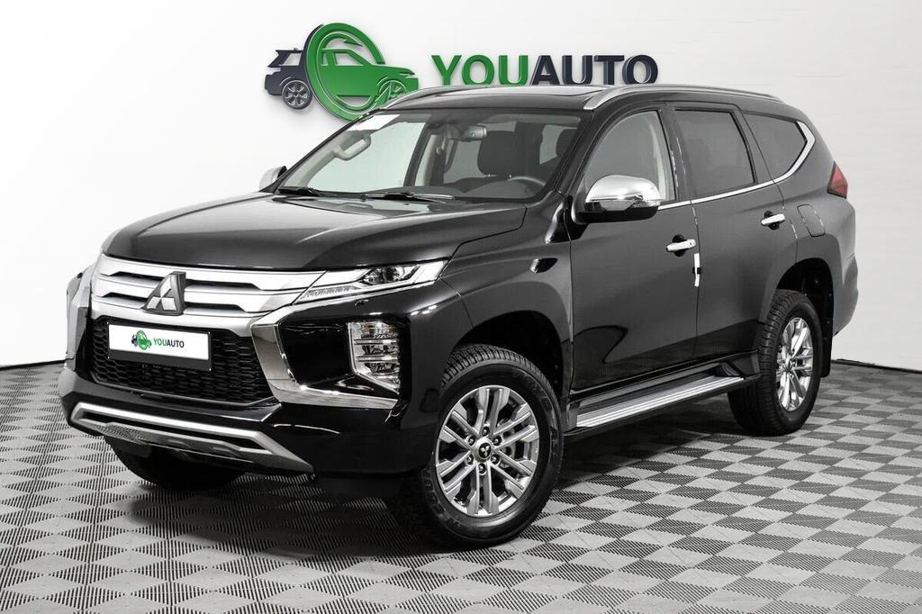 Mitsubishi Pajero Sport 2022, черный