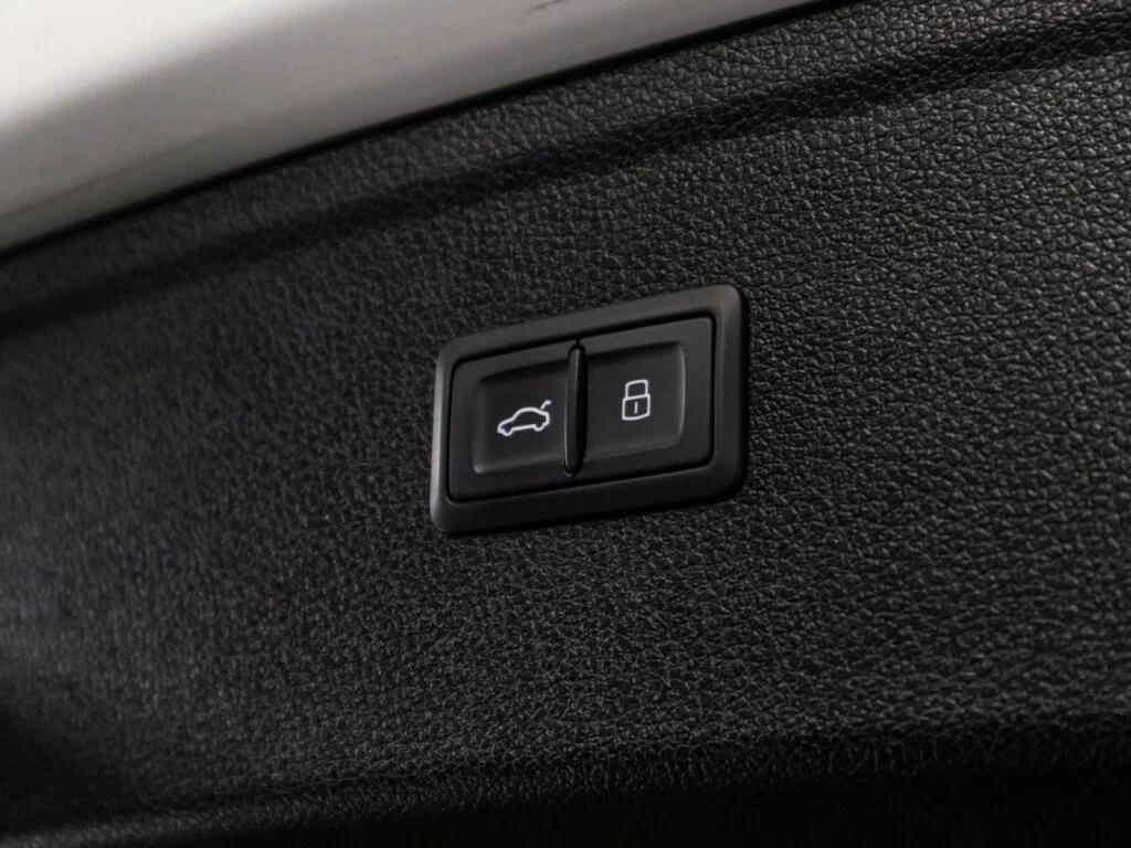 Audi Q5 2017, белый
