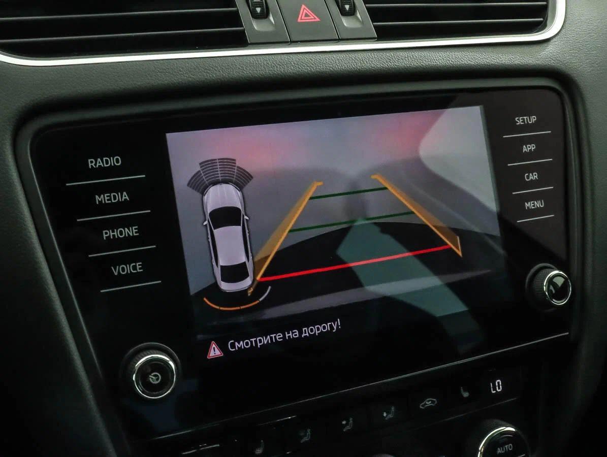 Skoda Octavia 2019, бежевый