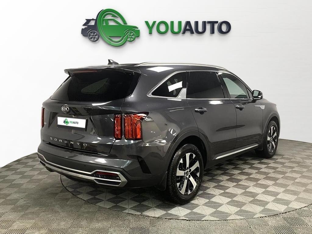 Kia Sorento 2021, серый