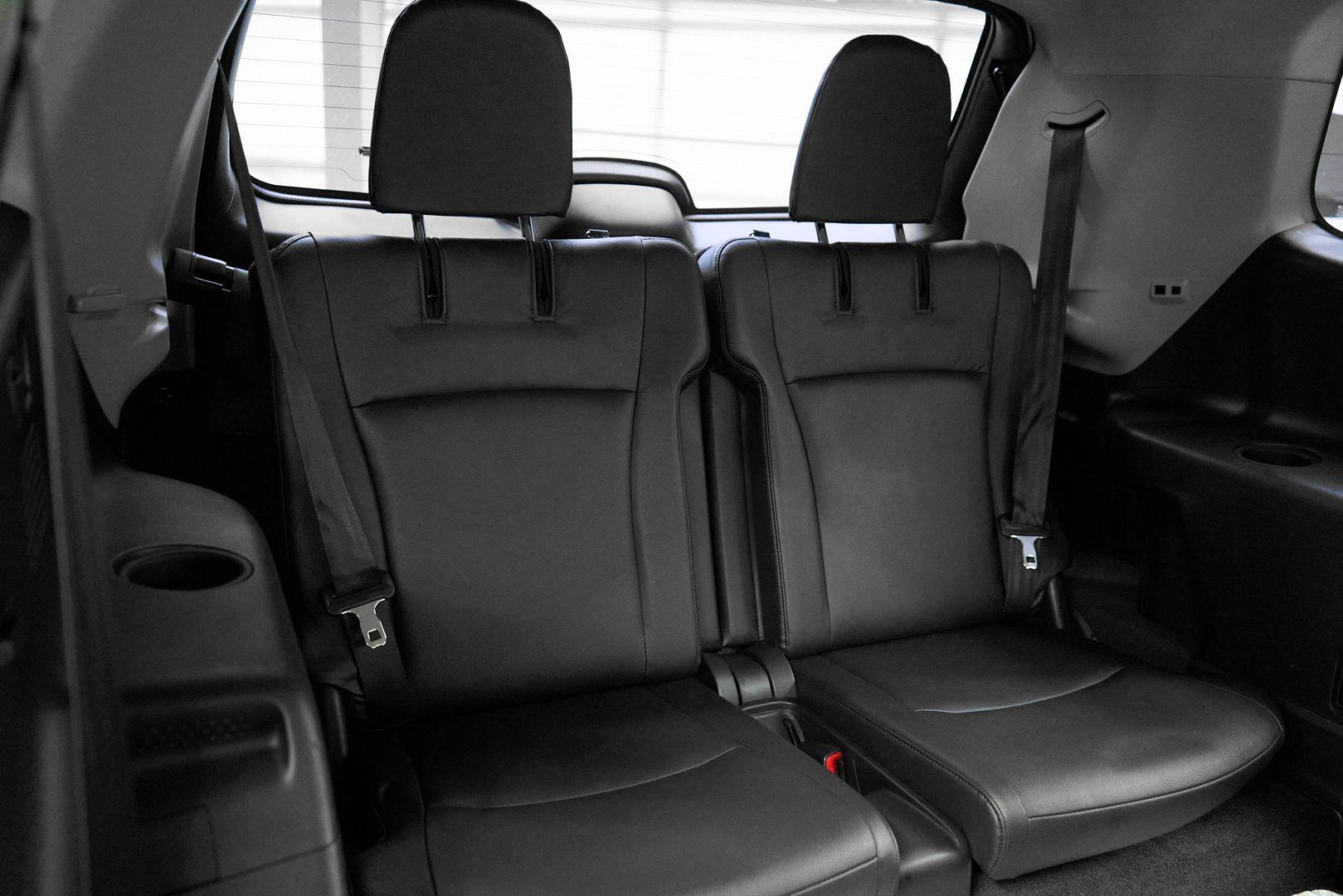 Toyota Highlander 2011, белый