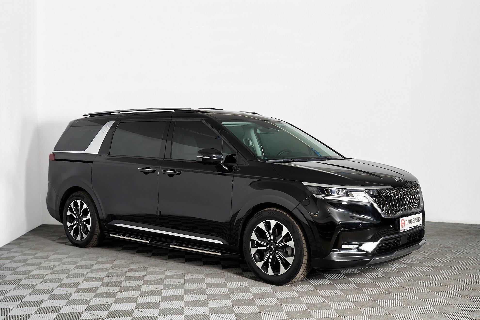 Kia Carnival 2022, черный