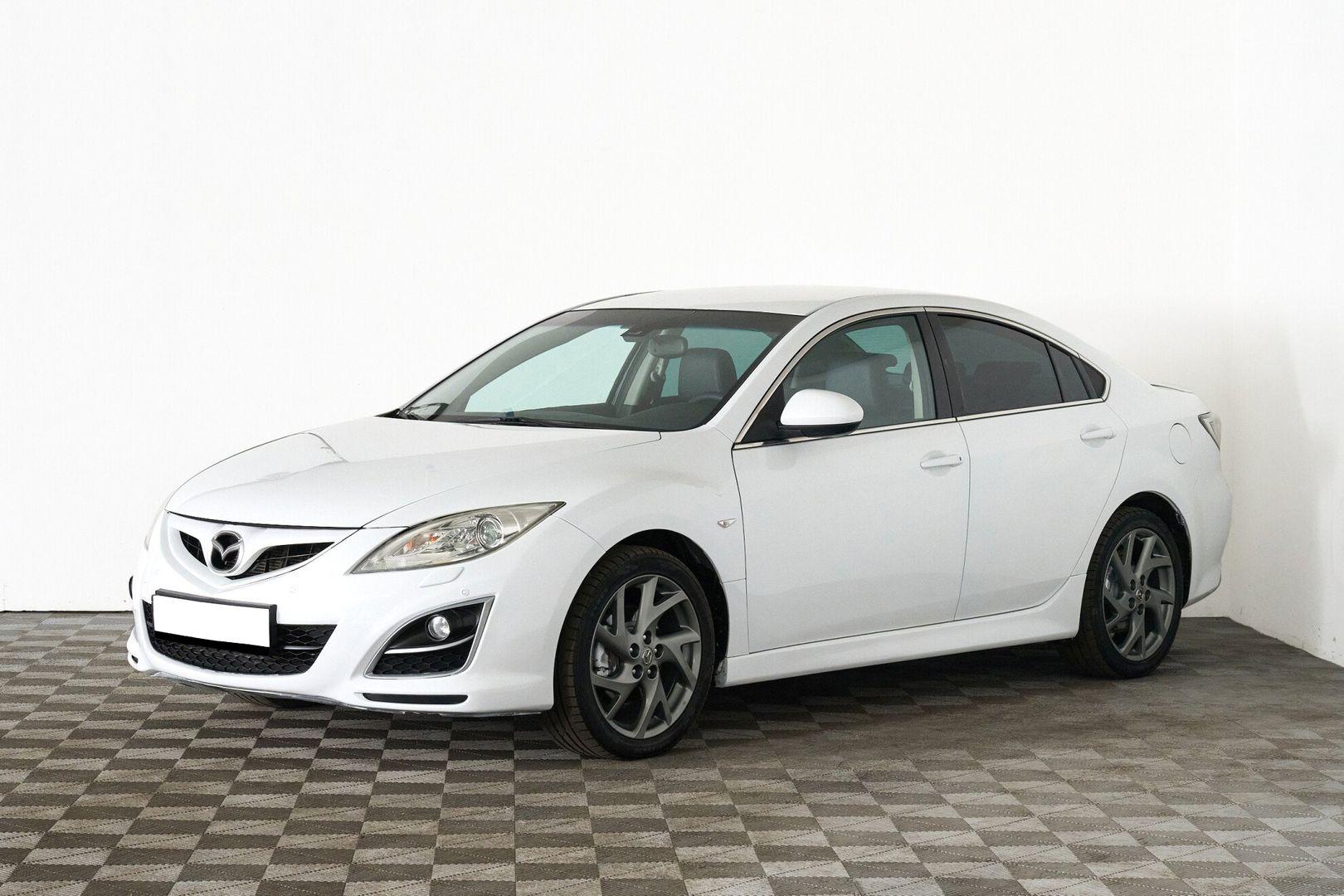 Mazda 6 2011, белый