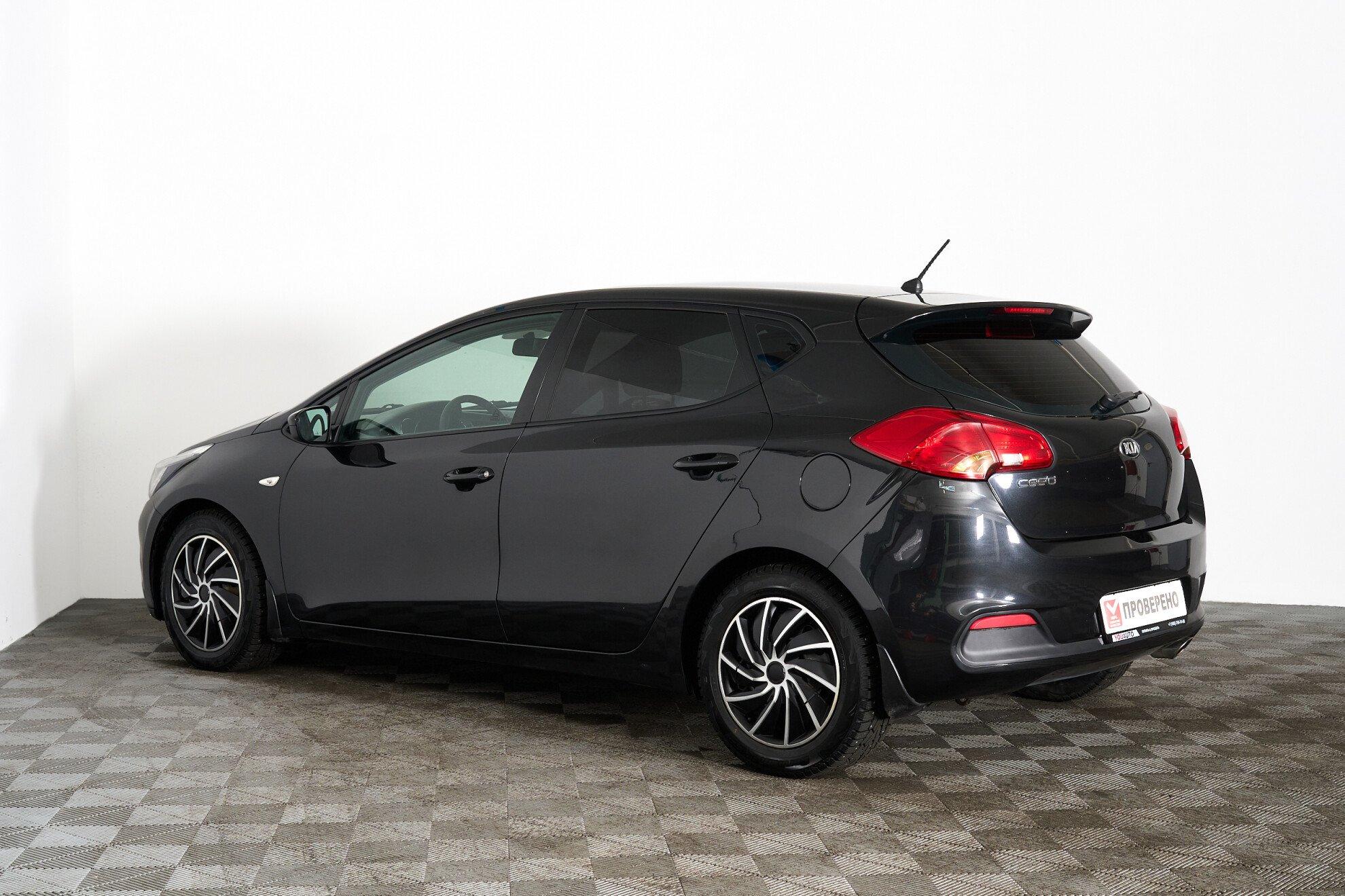 Kia Ceed 2012, черный
