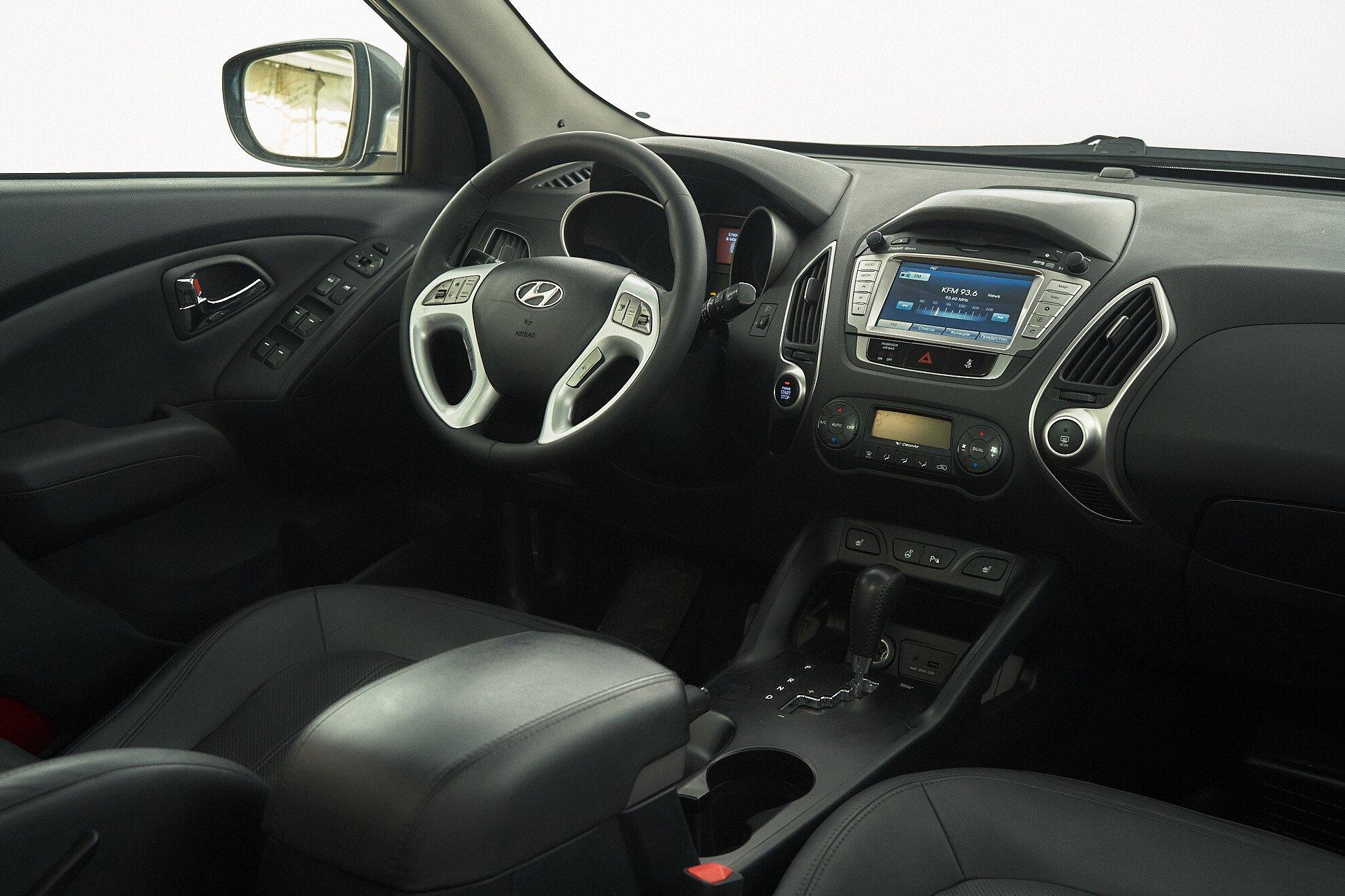 Hyundai ix35 2013, серый
