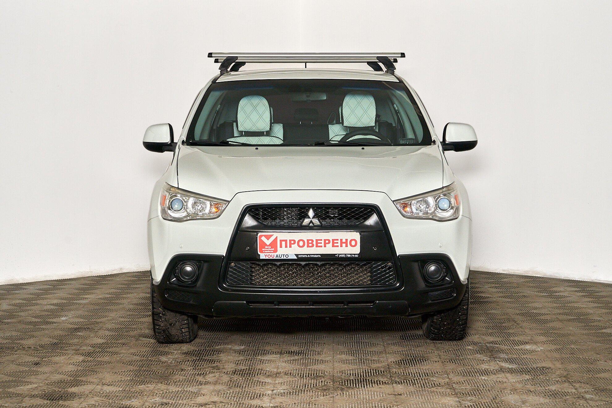 Mitsubishi ASX 2010, белый