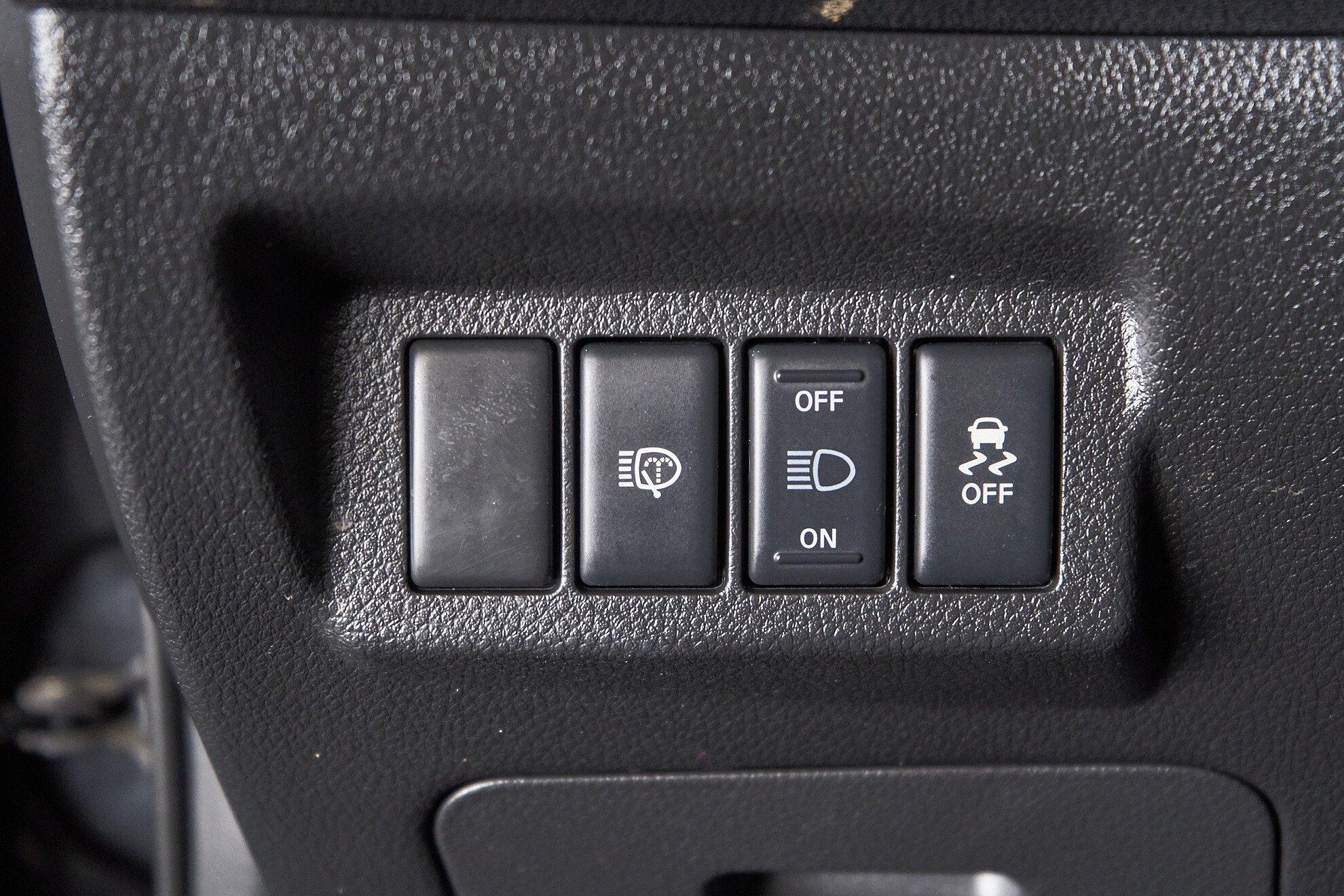 Nissan X-Trail 2013, черный