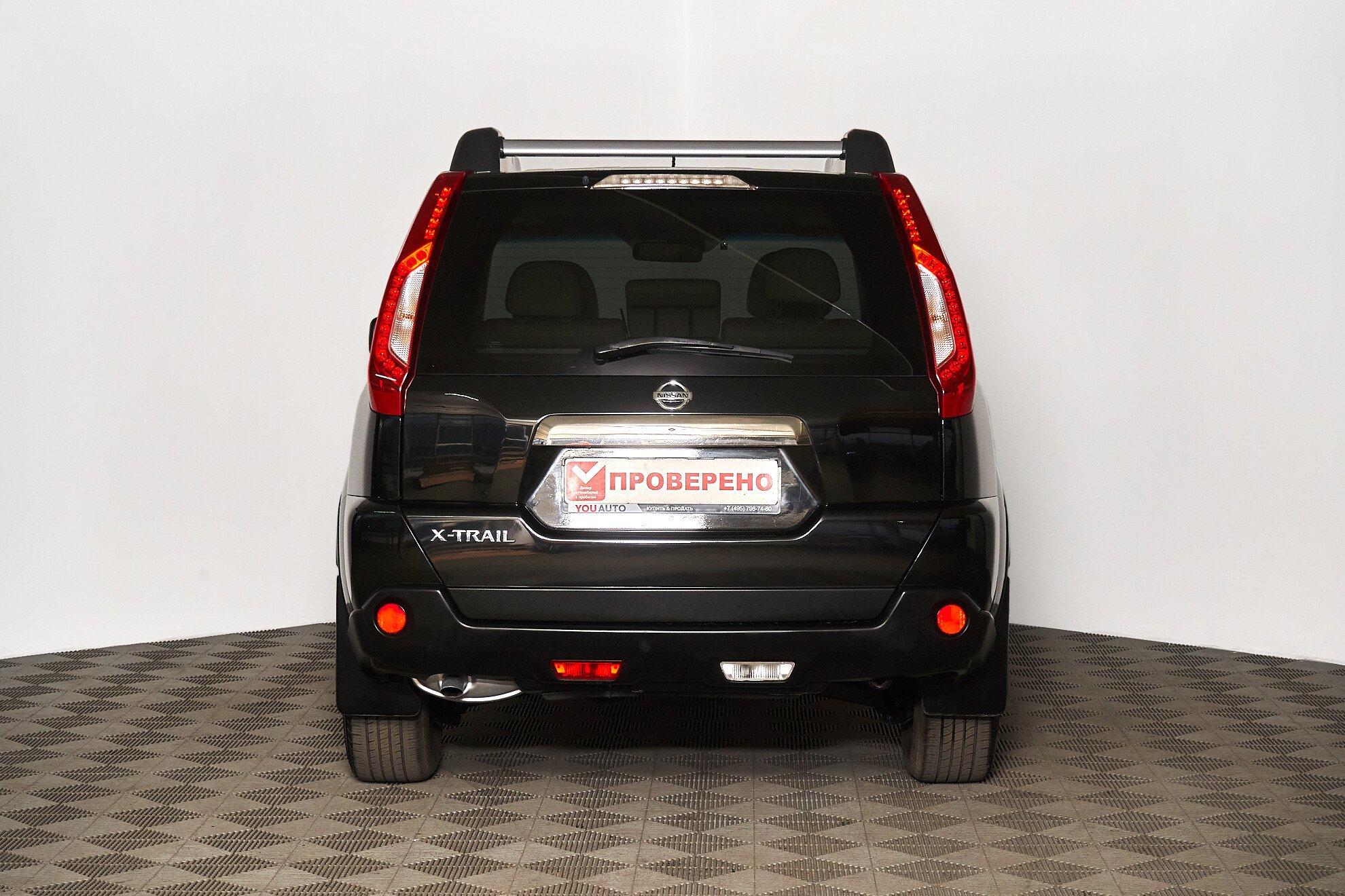 Nissan X-Trail 2013, черный