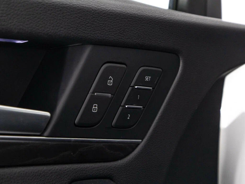 Audi Q5 2017, белый