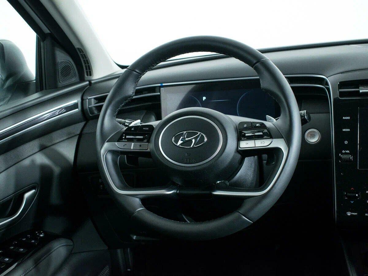 Hyundai Tucson 2023, белый