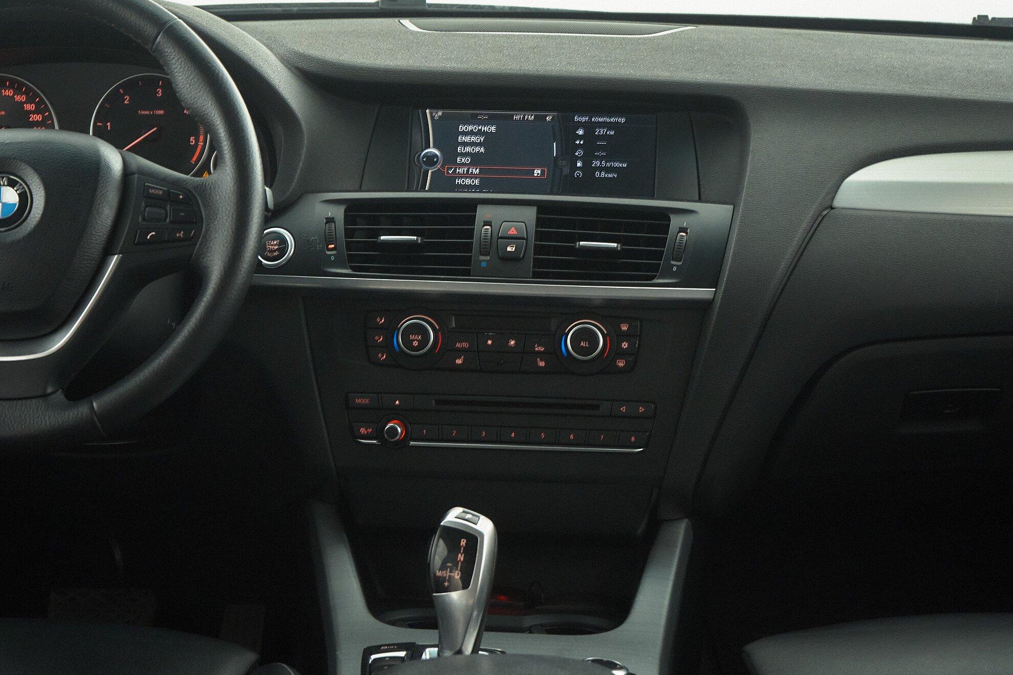 BMW X3 2013, черный