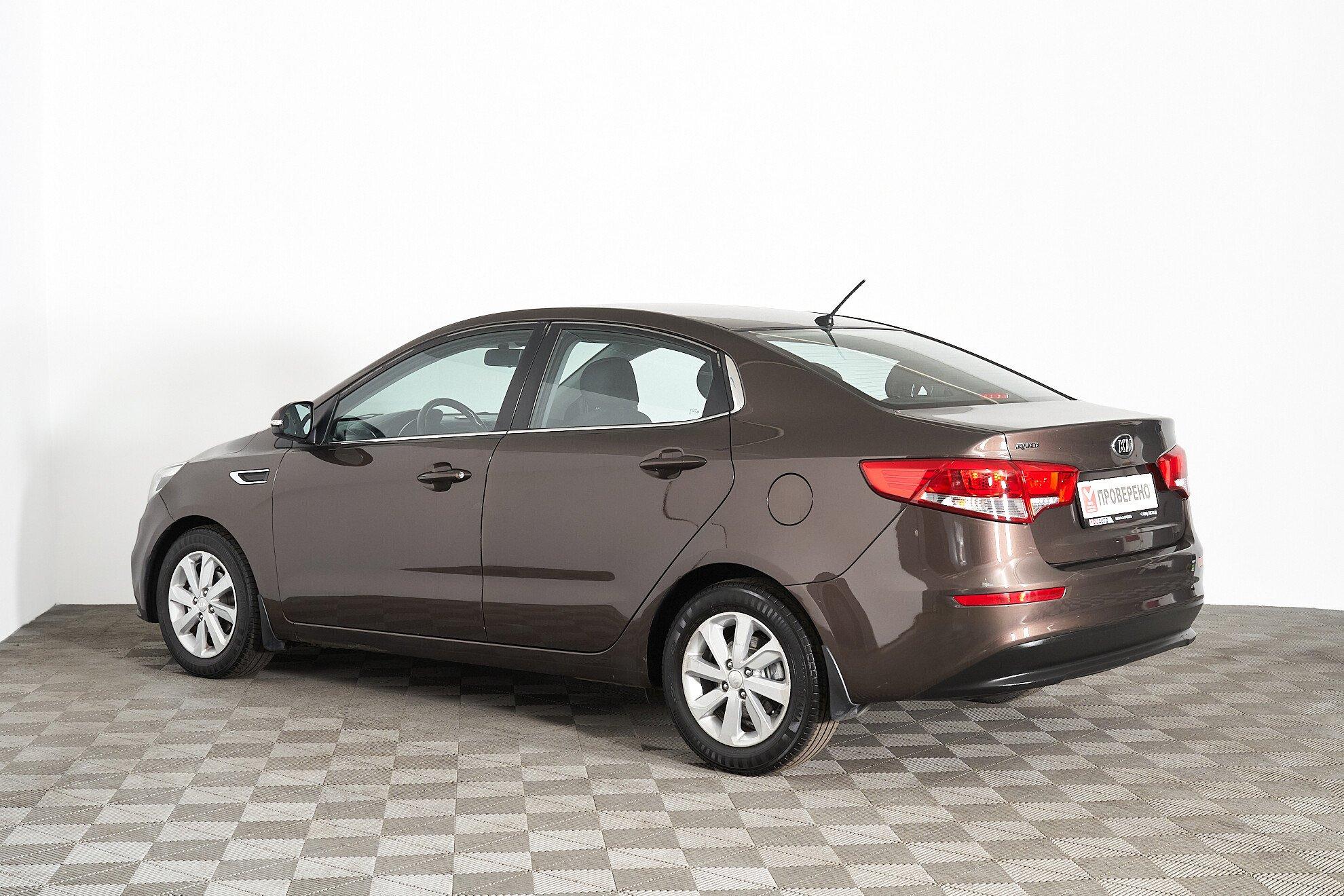 Kia Rio 2016, коричневый
