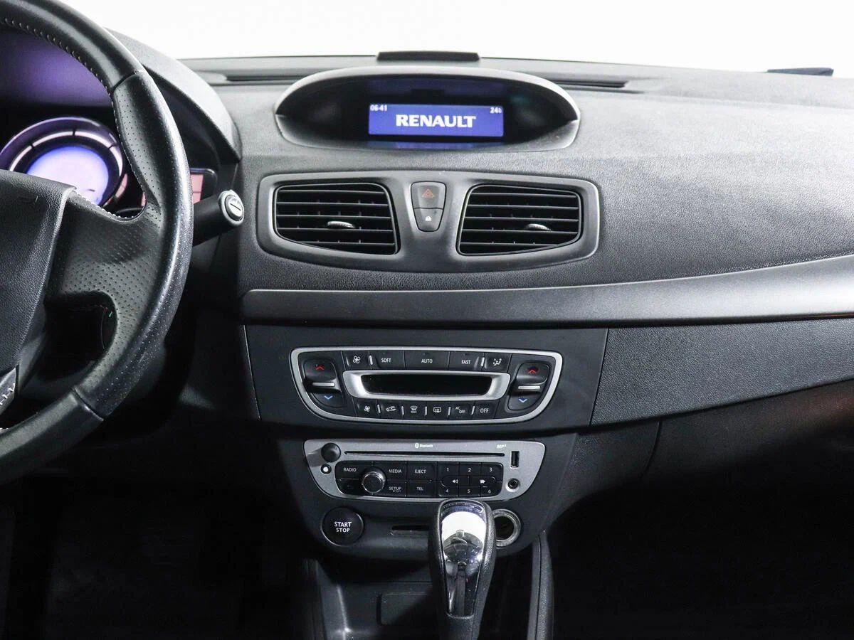 Renault Fluence 2013, серебряный