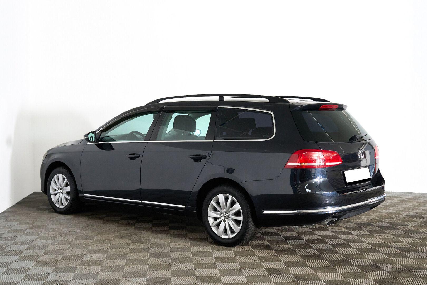 Volkswagen Passat 2011, черный