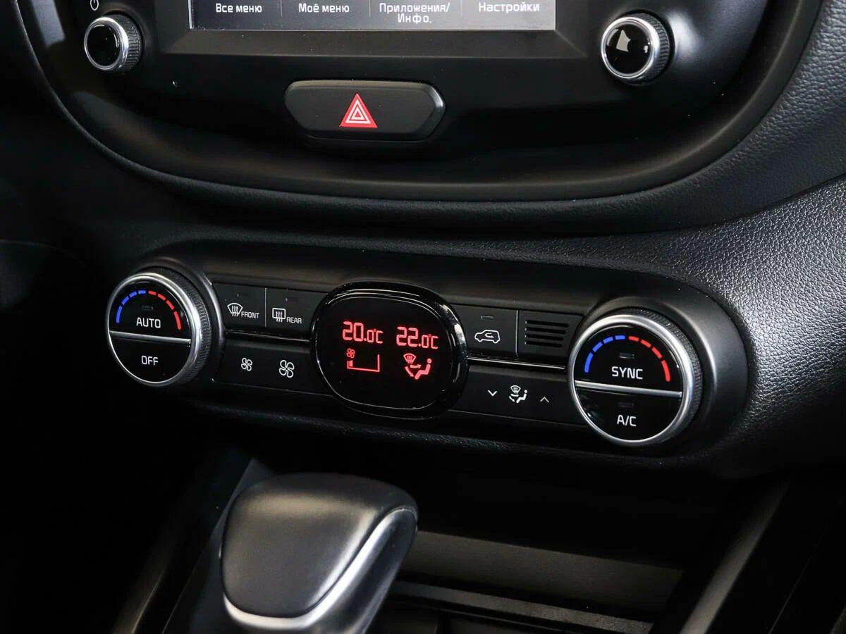 Kia Soul 2019, серебряный